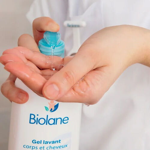 Biolane Organik Saç ve Vücut Şampuanı 350 ml