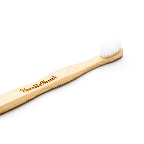 Humble Brush Doğal Yumuşak Çocuklar için Diş Fırçası - Beyaz