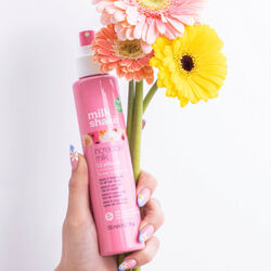 Milk Shake Incredible Milk Flower Fragrance 150 ml - Thumbnail