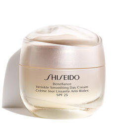 Shiseido - Shiseido Benefiance Wrinkle Smoothing Day Cream Nemlendirici 50 ml
